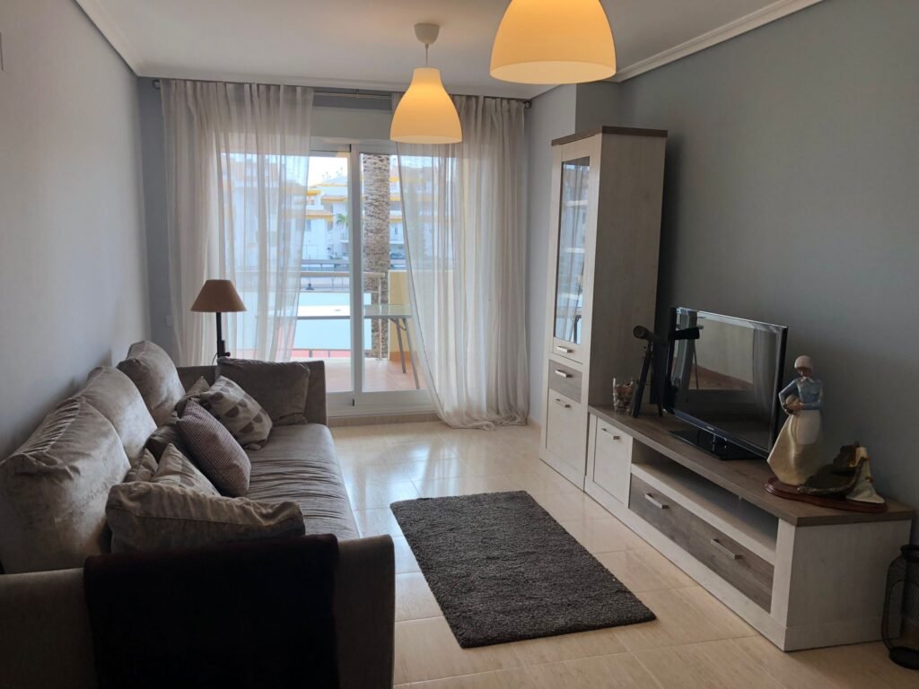 WhatsApp Image 2024-04-18 at 19.10.11 (3)